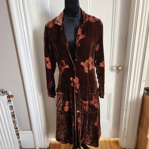 Shihreen Jackets & Blazers - Shihreen Velvet Duster
